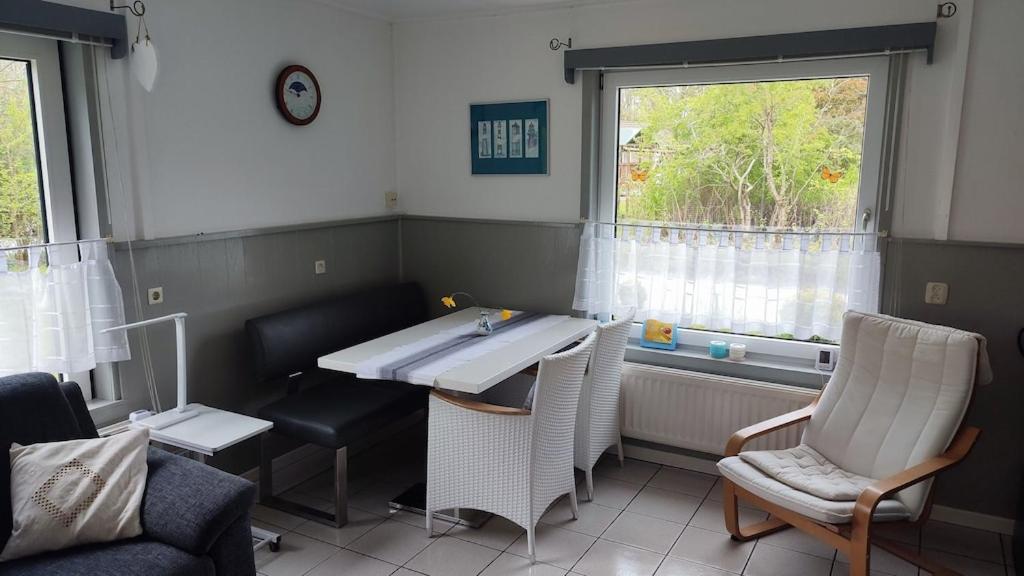 Vakantiehuis Hollum Ameland Dichtbij Strand En Met Ruime Tuin - Ameland39 Nl Extérieur photo